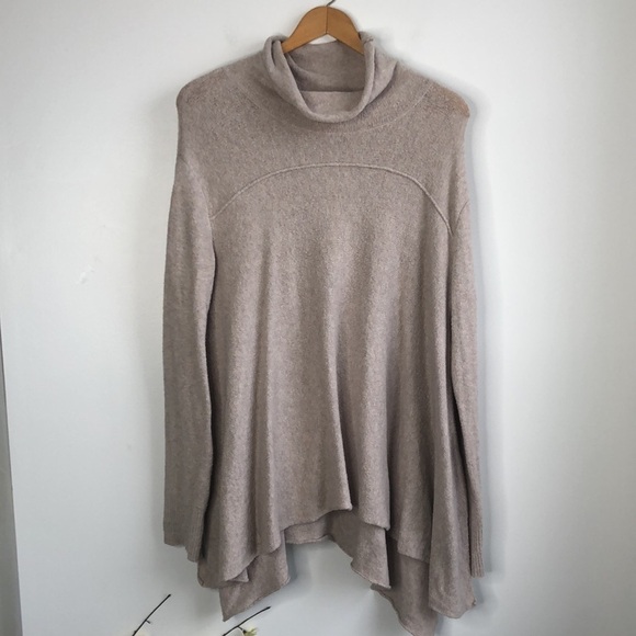 Free People tan handkerchief hem flowy turtleneck sweater - Picture 2 of 7